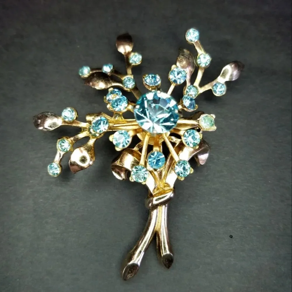 Vintage Signed Coro Pastel Blue Rhinestone Floral Bouquet Gold Tone Brooch Pin